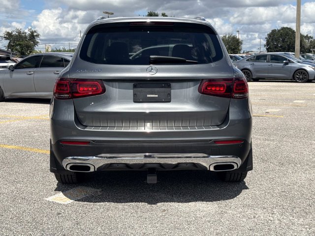 Used 2022 Mercedes-Benz GLC 300 image 4