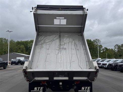 New 2025 Ford F550 4x4 Regular Cab Super Duty image 17