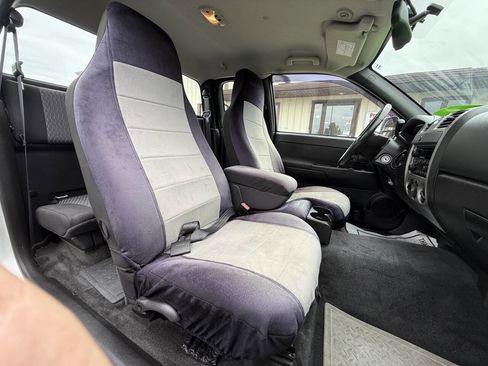 Used 2011 GMC Canyon SLE RWD image 8