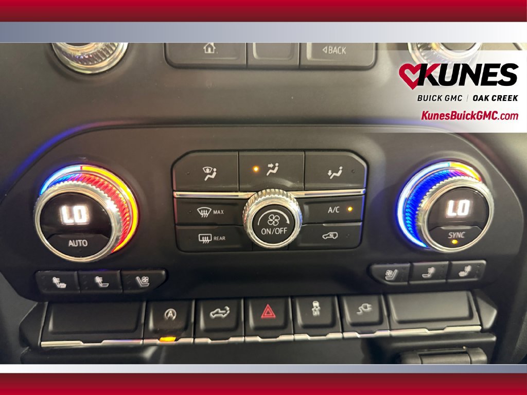 Used 2019 GMC Sierra 1500 SLT w/ SLT Premium Package AWD/4WD image 28