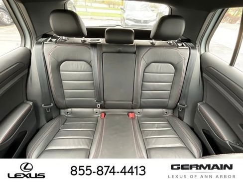 Used 2020 Volkswagen GTI SE image 16