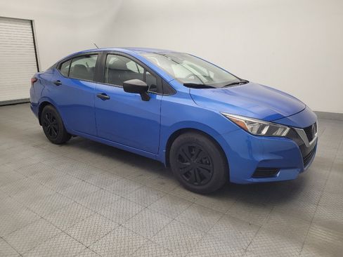 Used 2020 Nissan Versa S FWD image 11