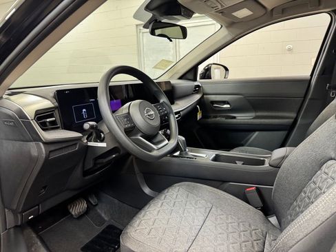 New 2026 Nissan Kicks SV w/ Cold Weather Package AWD/4WD image 12