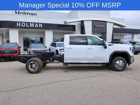 New 2026 GMC Sierra 3500 SLE AWD/4WD image 2