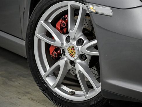 Used 2009 Porsche 911 Carrera RWD image 3