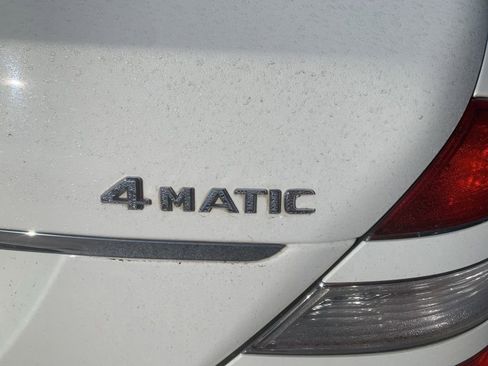 Used 2009 Mercedes-Benz S 550 4MATIC image 8