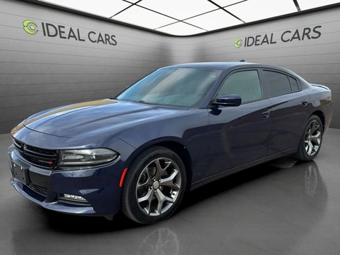 Used 2016 Dodge Charger SXT w/ Rallye Group RWD image 1