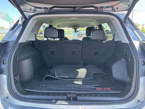Certified 2024 GMC Terrain SLT w/ Elevation Edition AWD/4WD image 15
