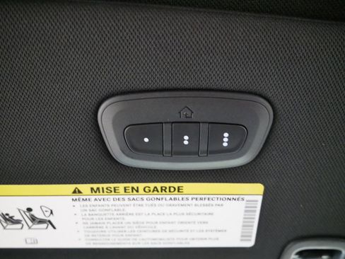 New 2026 Chrysler Pacifica Select AWD/4WD image 51
