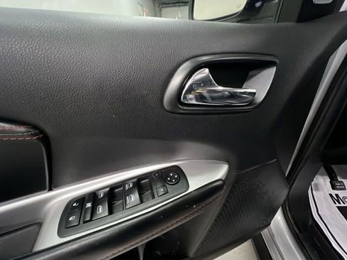 Used 2018 Dodge Journey GT FWD image 21