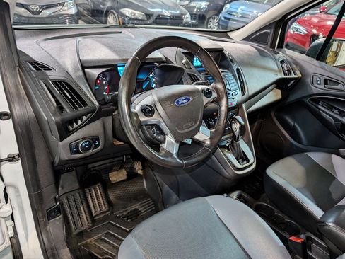 Used 2018 Ford Transit Connect XL FWD image 15