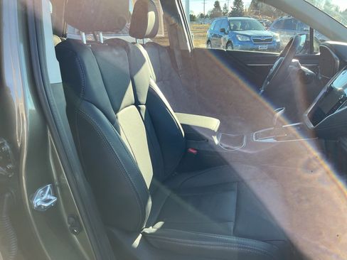 Certified 2025 Subaru Outback Limited image 30