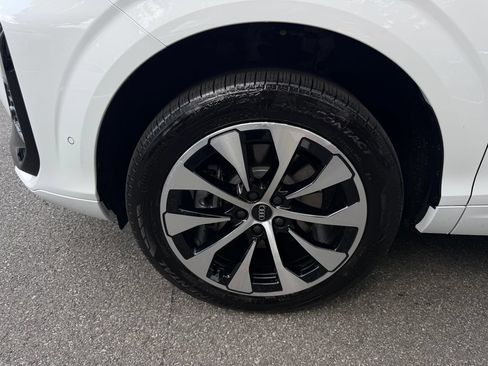 New 2026 Audi Q3 quattro 2.0T AWD/4WD image 8