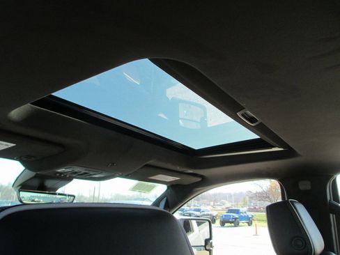 New 2026 GMC Sierra 2500 Denali Ultimate image 14