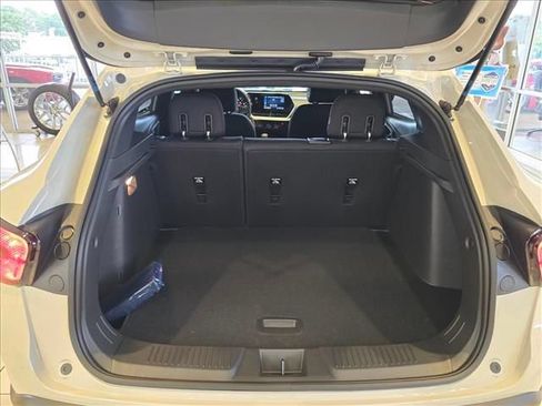 New 2026 Chevrolet Trax RS w/ Driver Confidence Package FWD image 28