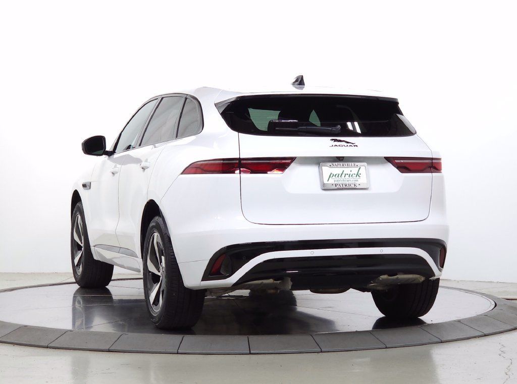 Used 2025 Jaguar F-PACE R-Dynamic S AWD/4WD image 3