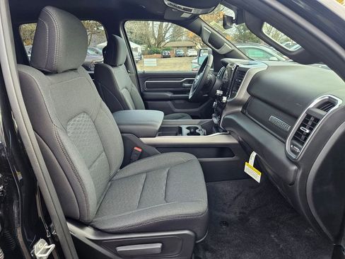 New 2026 RAM 1500 Big Horn AWD/4WD image 18
