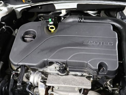 Used 2023 Chevrolet Malibu LS FWD image 12