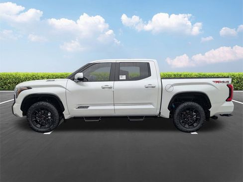 New 2026 Toyota Tundra Platinum w/ TRD Off-Road Package AWD/4WD image 8