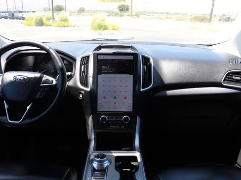 Used 2024 Ford Edge SEL AWD/4WD image 15