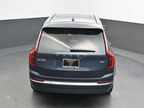 New 2026 Volvo XC90 B6 Ultra w/ Protection Package image 25