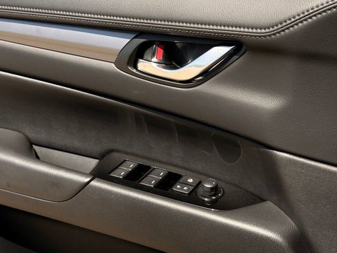 Certified 2025 MAZDA CX-5 AWD 2.5 S w/ Preferred Package image 28