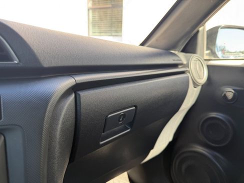 Used 2013 Scion tC image 31