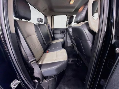 Used 2012 RAM 1500 ST RWD image 36