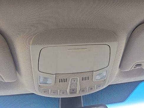 Used 2015 Ford Edge Titanium w/ Equipment Group 302A image 24