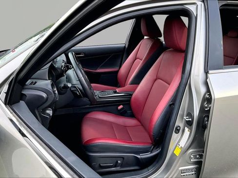 Used 2023 Lexus IS 300 w/ Comfort Package RWD image 18