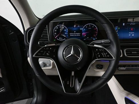 Certified 2026 Mercedes-Benz GLE 450 4MATIC image 2