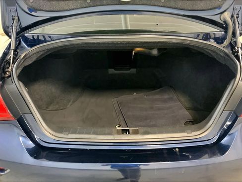 Used 2019 INFINITI Q70 L 3.7 AWD/4WD image 9