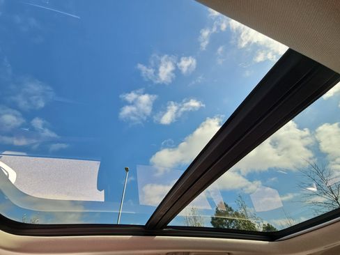 Used 2024 Volvo XC90 B6 Plus w/ Protection Package Premier image 29