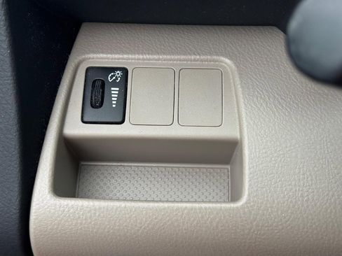 Used 2006 Toyota RAV4 2WD image 20