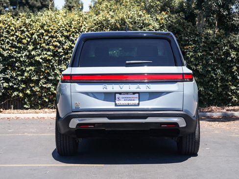 Used 2024 Rivian R1S Adventure AWD/4WD image 5