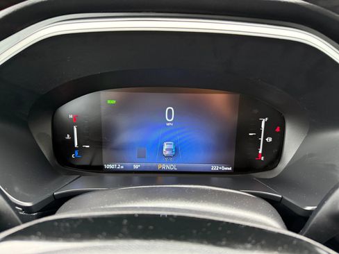 Used 2025 Ford Escape SE image 11