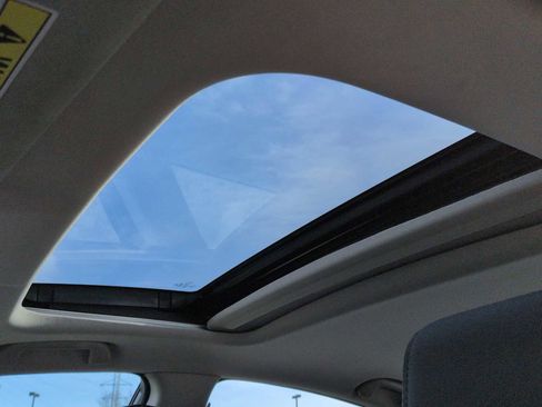 Used 2017 Honda Civic Touring image 20