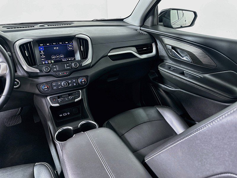 Used 2024 GMC Terrain SLT AWD/4WD image 23