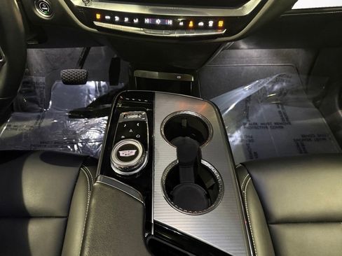 Used 2024 Cadillac Lyriq Tech image 39