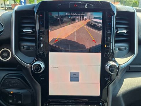New 2026 RAM 2500 Big Horn AWD/4WD image 23