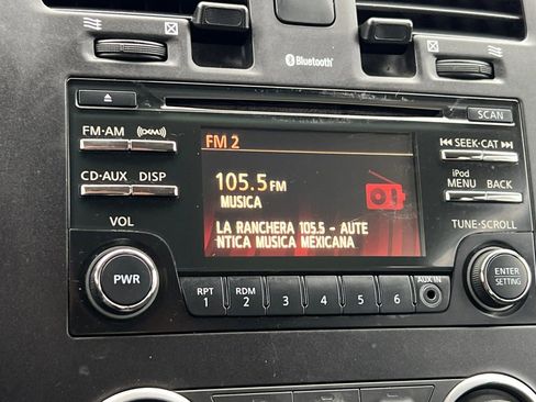 Used 2015 Nissan Leaf S w/ Charge Package image 18