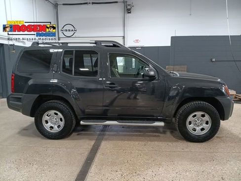 Used 2012 Nissan Xterra X AWD/4WD image 6
