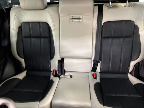 Used 2019 Land Rover Range Rover Sport HSE Dynamic AWD/4WD image 20