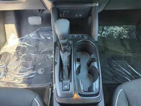 Used 2025 Chevrolet TrailBlazer LT FWD image 14