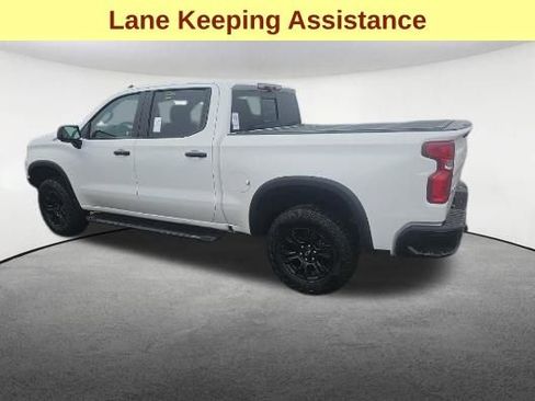 Used 2023 Chevrolet Silverado 1500 ZR2 w/ Technology Package image 8