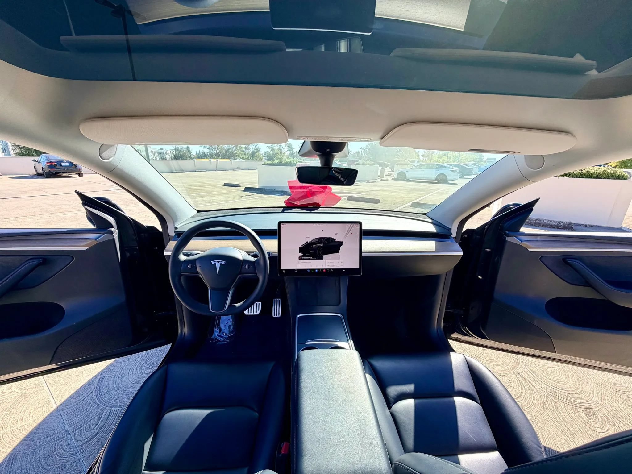 Used 2023 Tesla Model Y Long Range AWD/4WD image 28