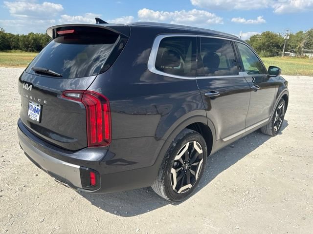 Used 2025 Kia Telluride S FWD image 7
