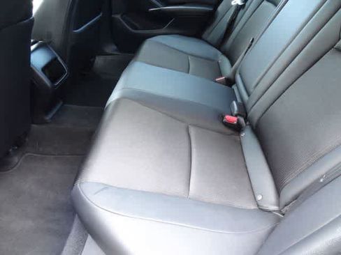 Used 2020 Honda Accord Sport image 8