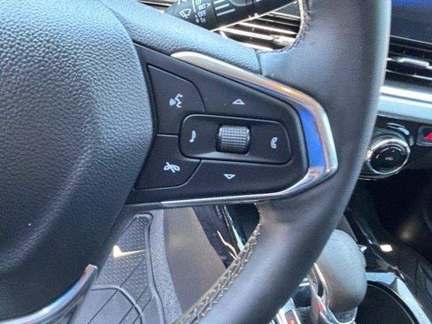 Used 2026 Chevrolet Trax LT w/ LT Convenience Package FWD image 23