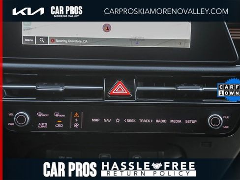 Certified 2025 Kia Niro EX image 13